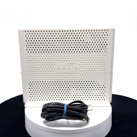 ARRIS SURFboard DOCSIS 3.0 Cable Modem Router - Picture 14 of 16